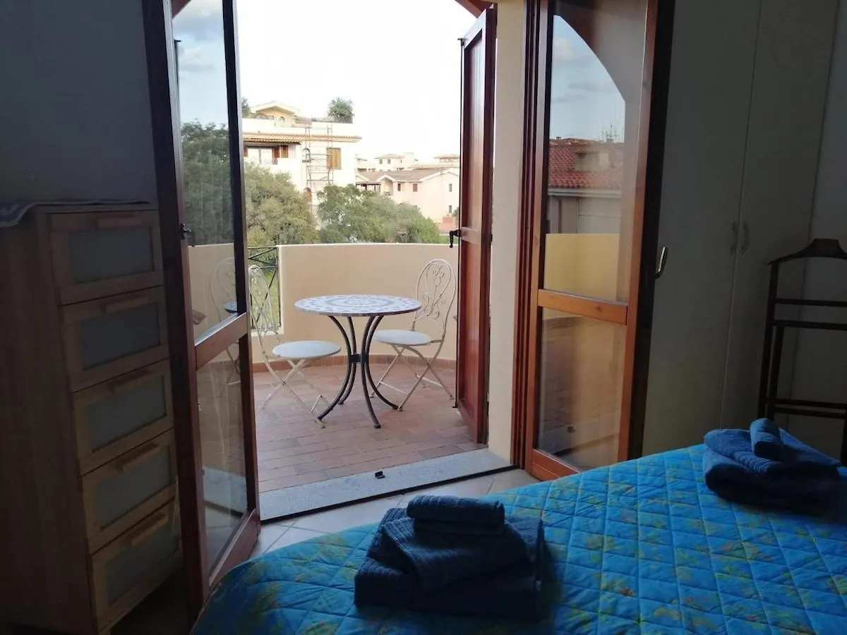 Moys Apartment Sea View Olbia 0*,  İtalya