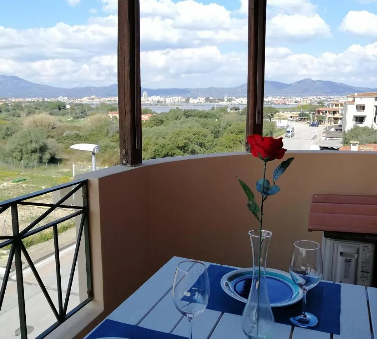 Moys Apartment Sea View Olbia 0*,  İtalya