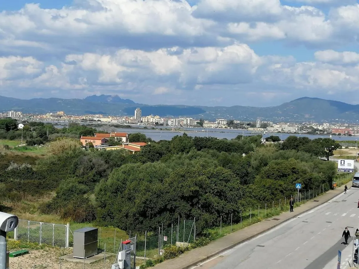 Moys Apartment Sea View Olbia