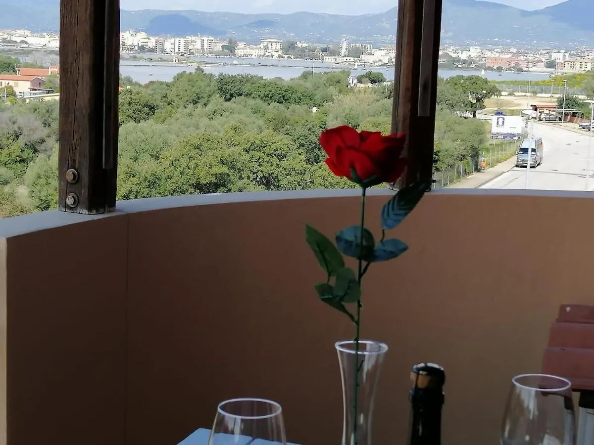 Moys Apartment Sea View Olbia