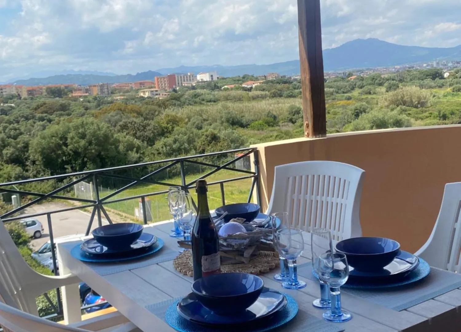 Moys Apartment Sea View Olbia ile iletişim